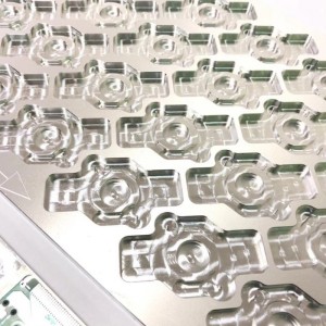 อลูมิเนียม CNC ชิ้นส่วนเครื่องจักรกลแผงวงจรอิเล็กทรอนิกส์กดพอดี